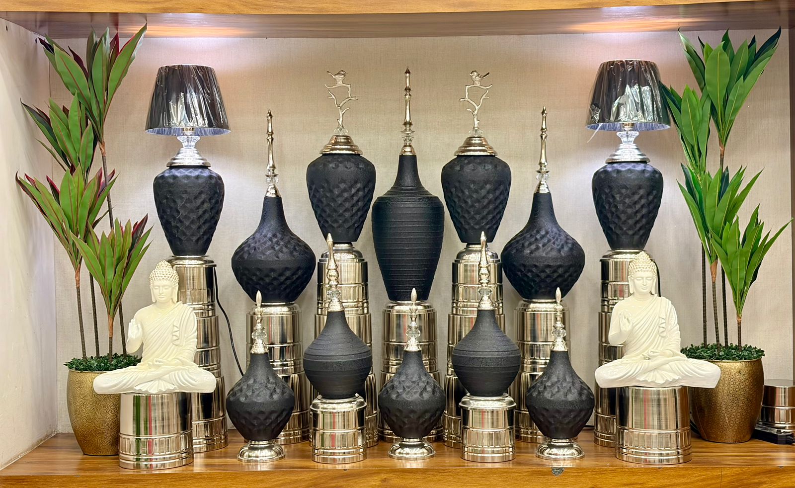 LevenKeven catering décor display