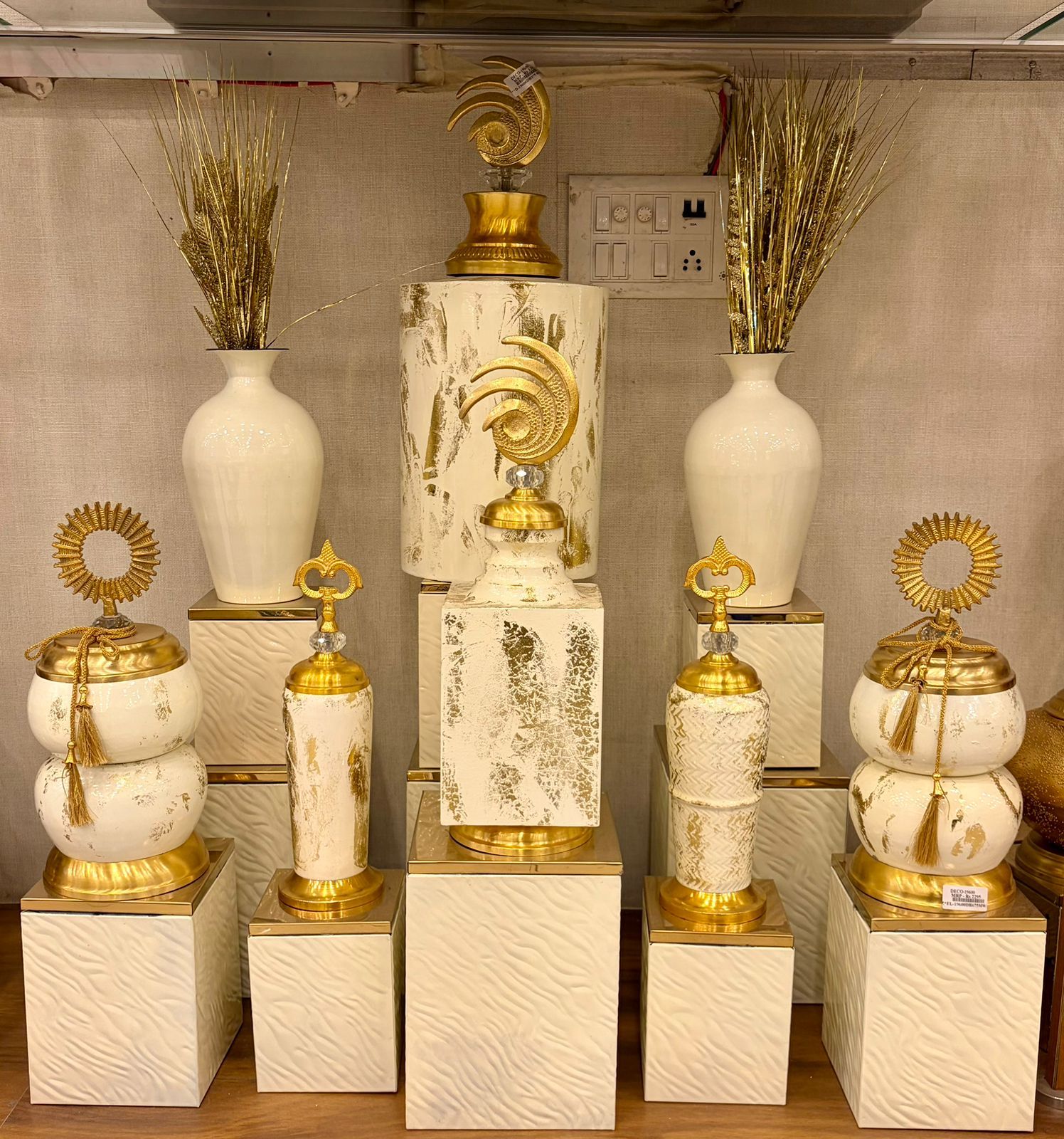Ivory and Gold Showpiece Set with Wheat Vases