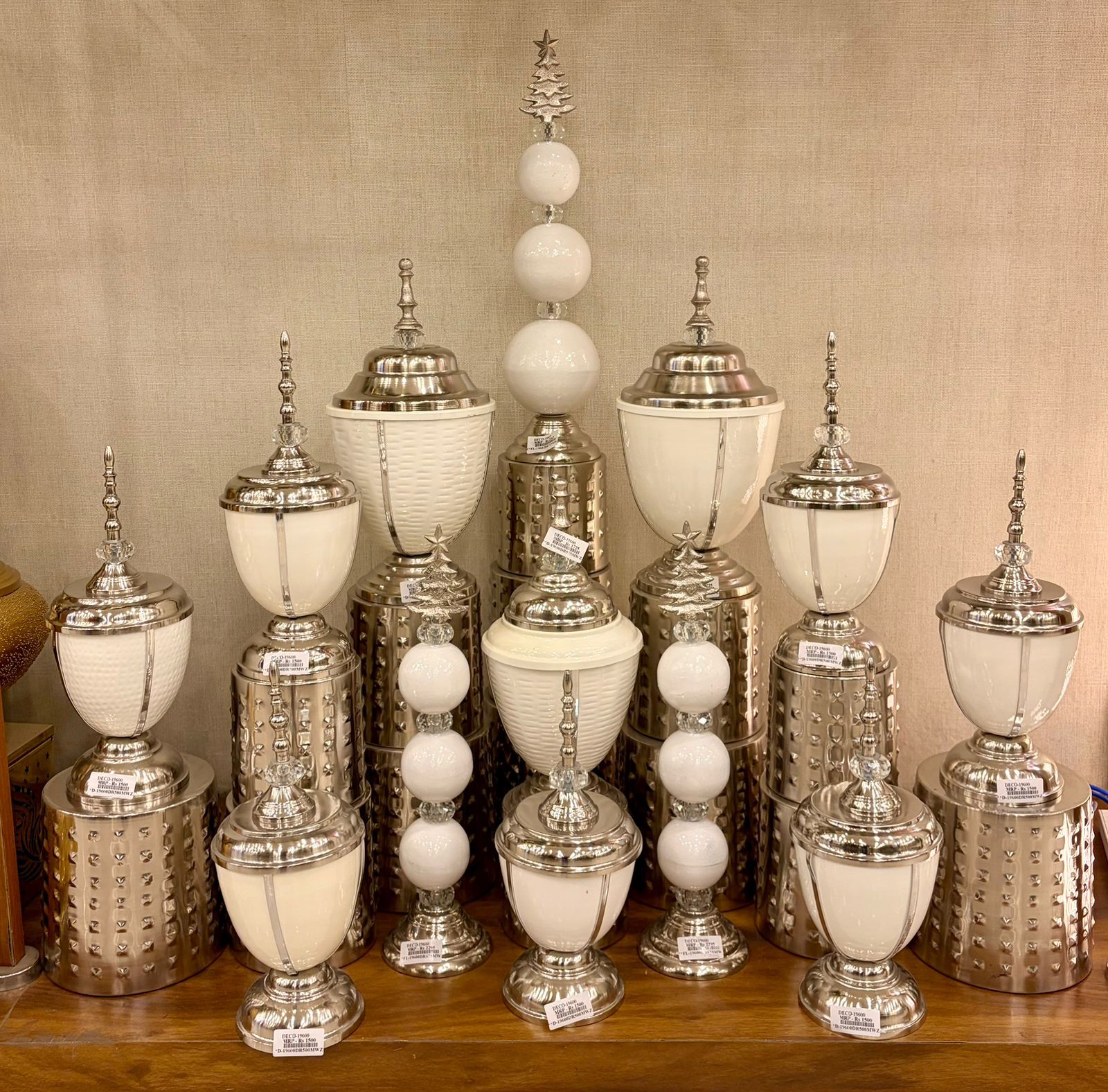 Silver and White Showpieces