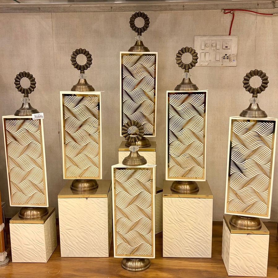 Gold Ring Top Panel Showpieces
