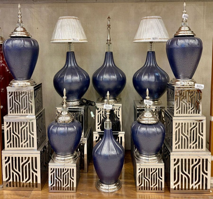 Navy Showpieces with Table Lamps